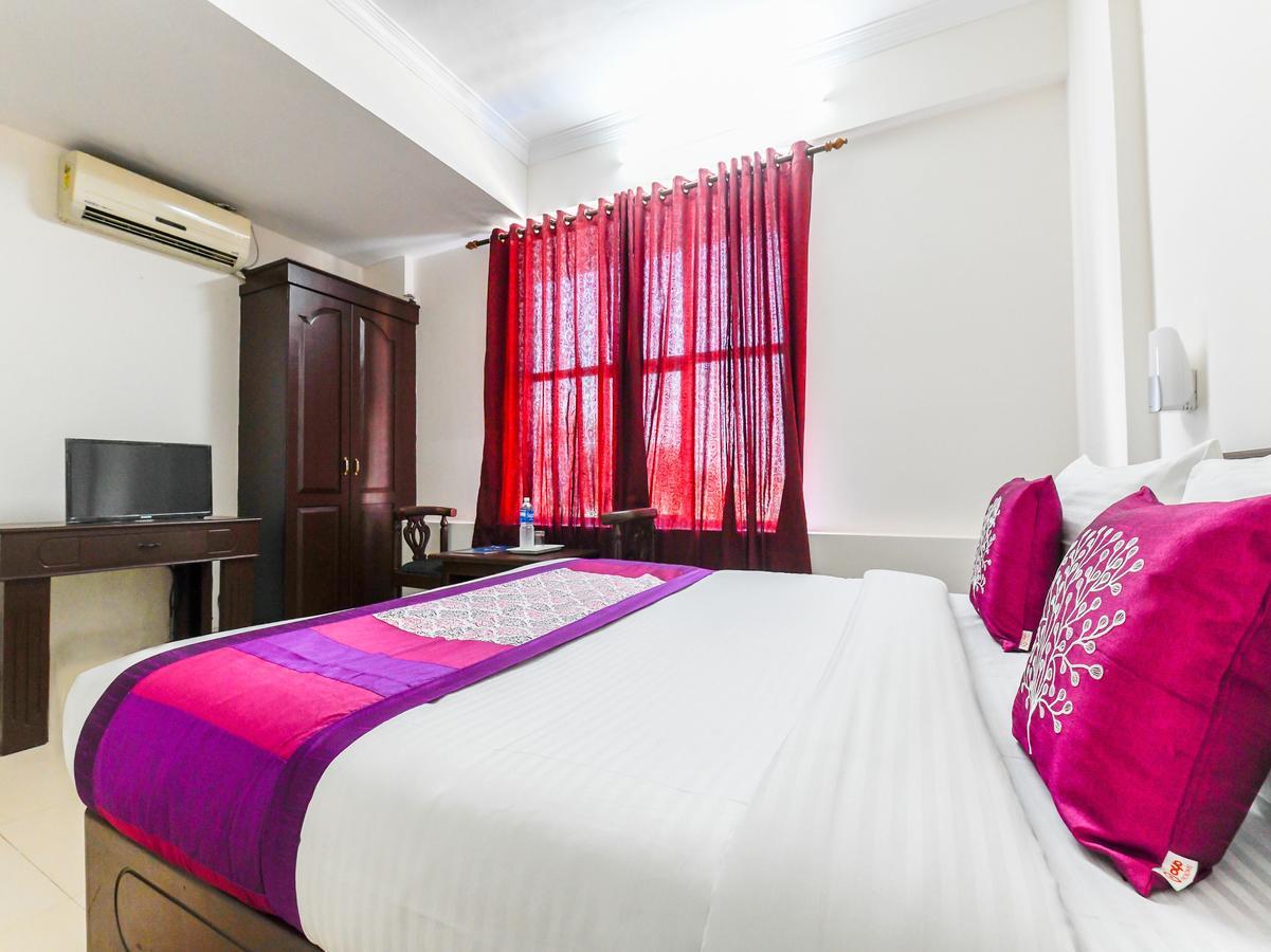 Oyo 11309 Hotel Green Land Residency Kochi Eksteriør bilde